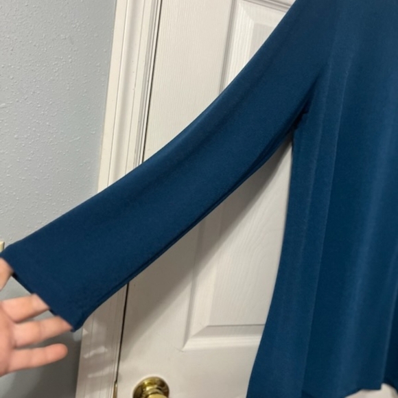 Susan Graver blouse - Picture 3 of 3